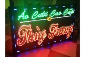 hop den led quang cao